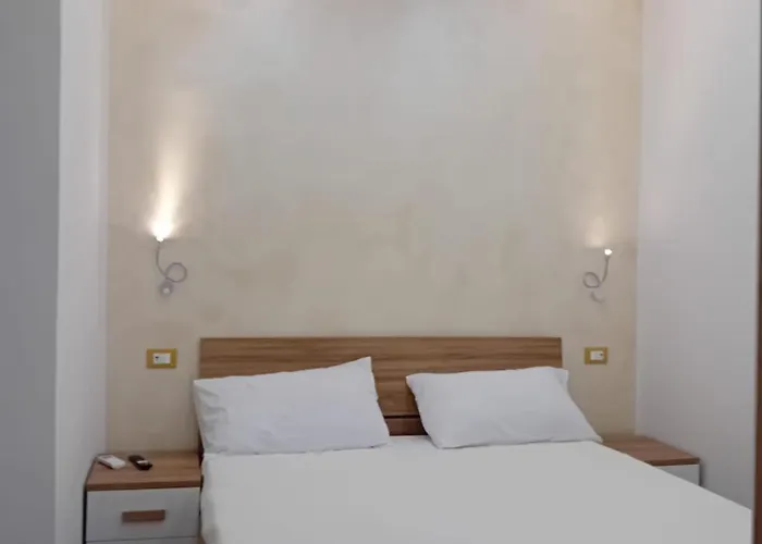 Diana Home 1
